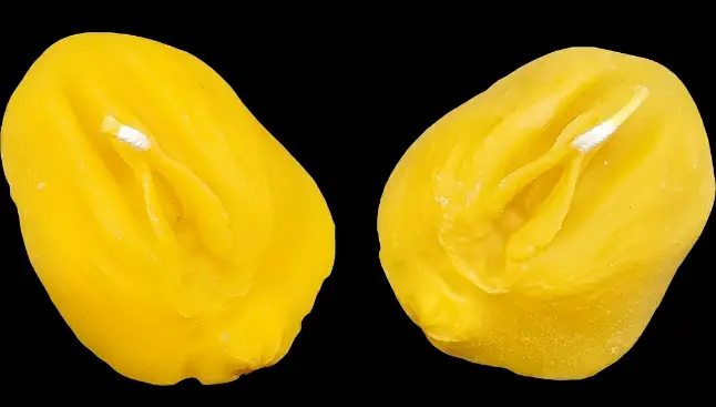 Anna Muschifladen 1 - Gelb - Santa Pauli - Bienenwachskerze Anna Muschifladen 1 - Gelb - Santa Pauli - Bienenwachskerze