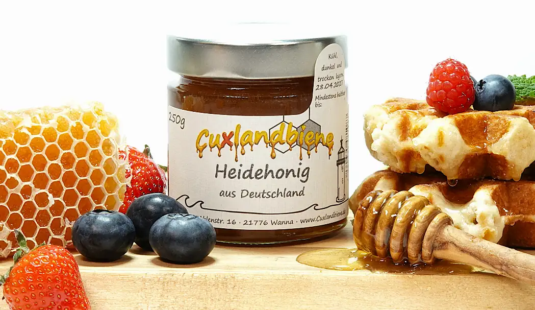Heidehonig auf Gedeck