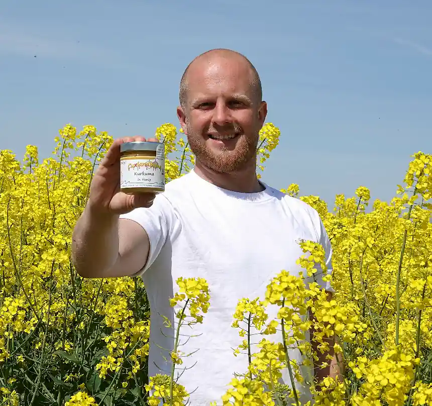 Kurkuma in Honig -  Alex im Raps